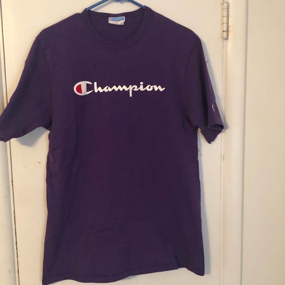 Champion t-shirt